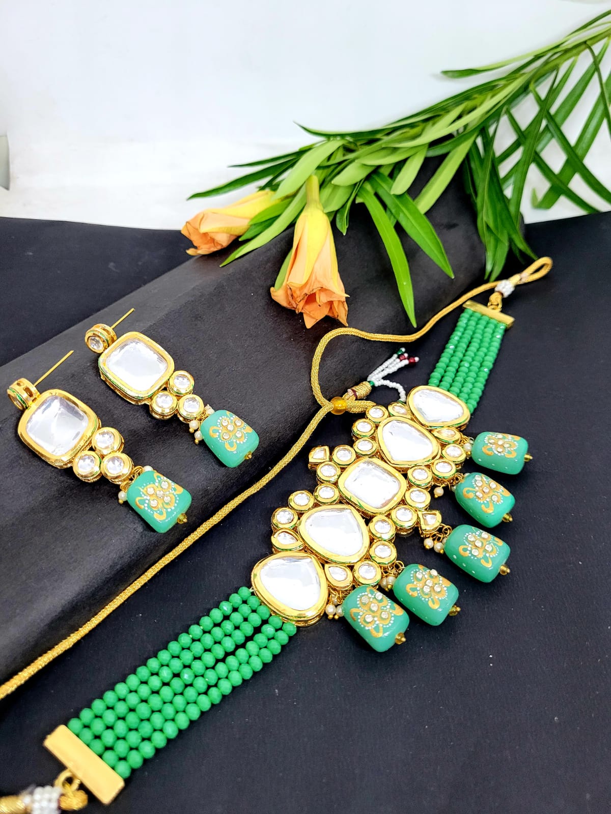 Choker deals kundan set