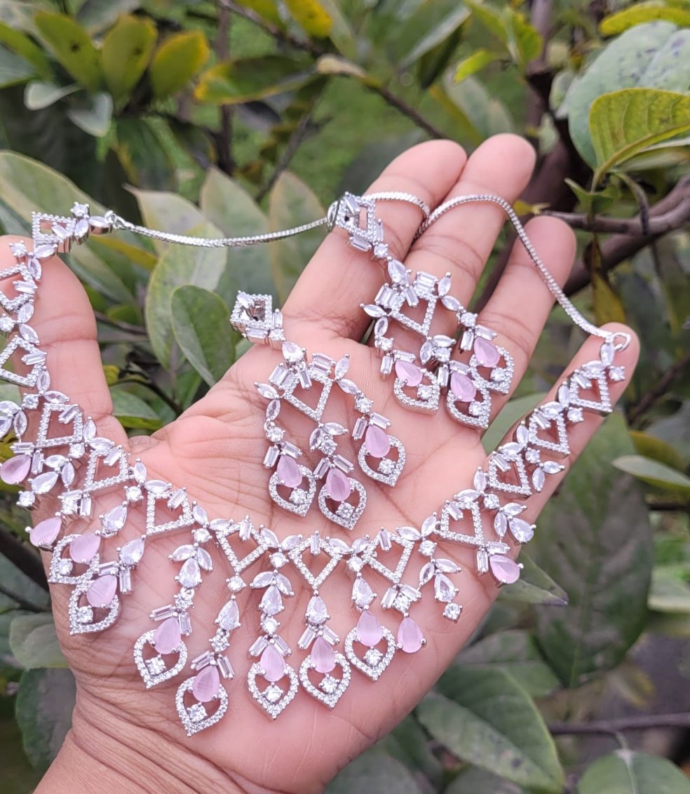 pink diamond necklace set