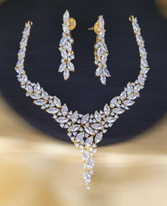 Glamorous White Diamond Necklace set