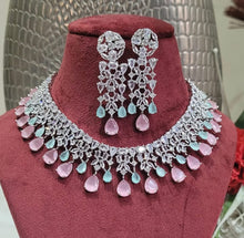 Load image into Gallery viewer, Priyanka diamond Necklace set