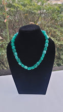 Load image into Gallery viewer, Natural Emerald Green Quartz Necklace set