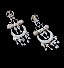 Load image into Gallery viewer, Aparna diamond danglers Earrings