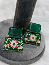 Load image into Gallery viewer, Classy Stone Studs Earrings